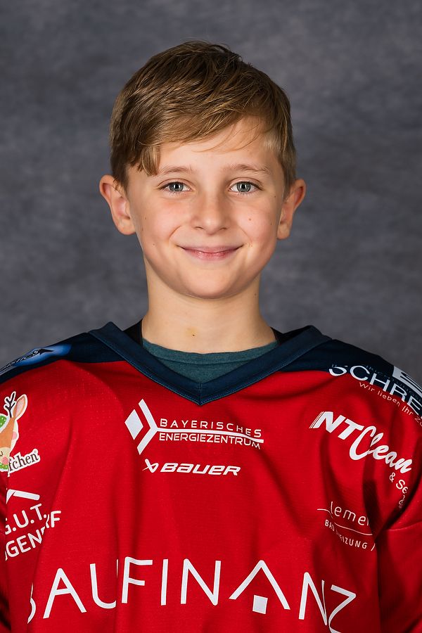 #16 - Sebastian Weiherer